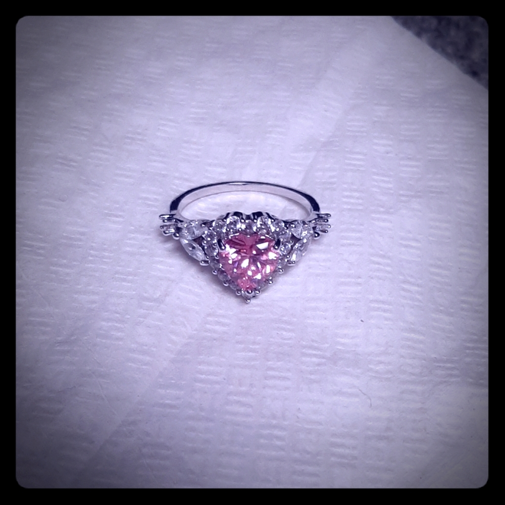 Pink Heart shaped silver plated Ring BRAND NEW